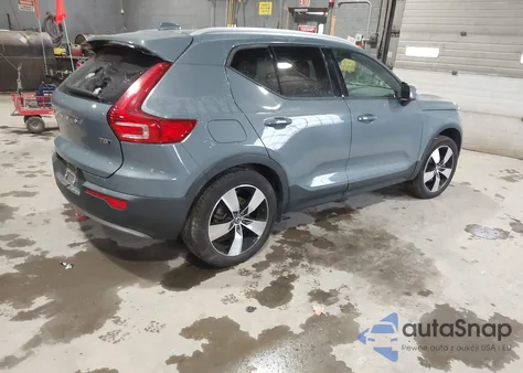2021 Volvo Xc40 T5 Momentum from USA, damaged, VIN YV4162UK2M2481550